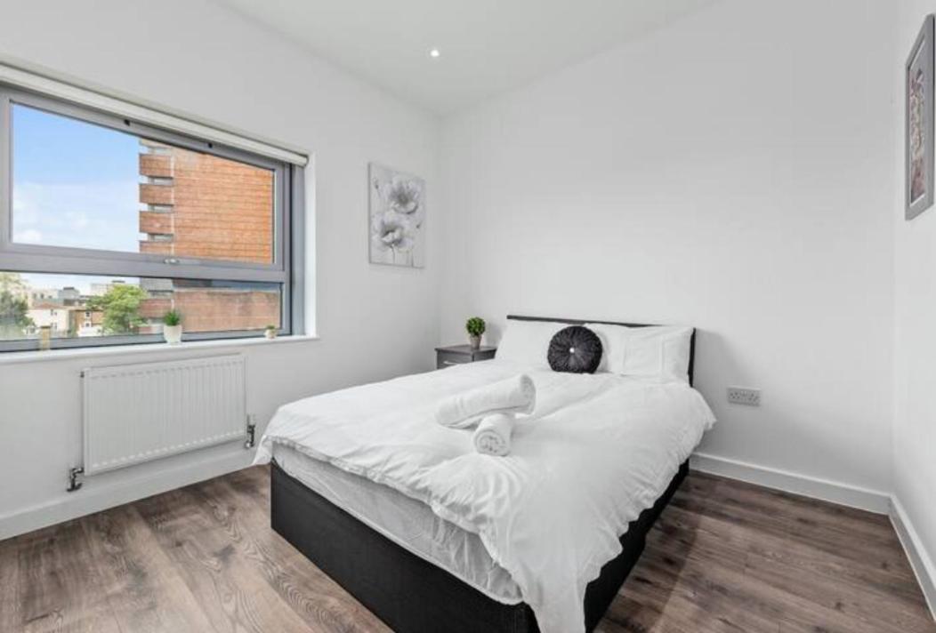 דירות קרוידון Airy 2Br Flat Delta London Dp332 מראה חיצוני תמונה